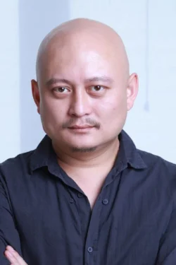 Владимир Машков